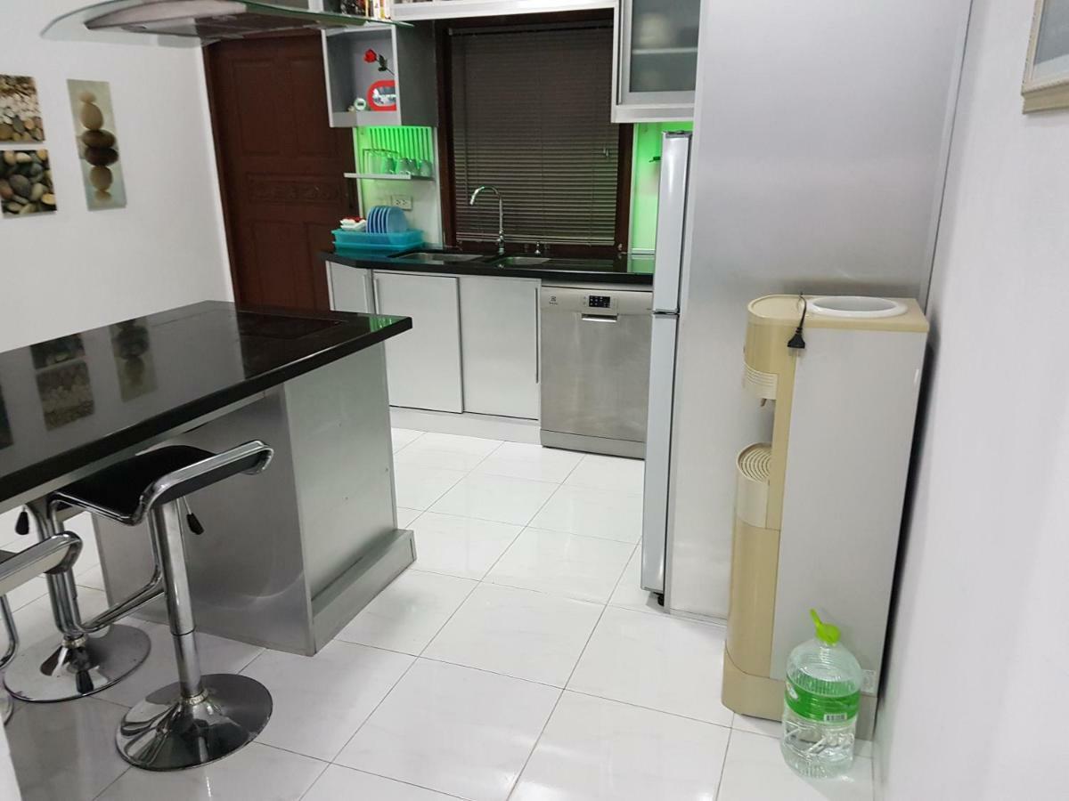 Villa - Baan Dusit Pattaya Ban Nong Hin  Екстериор снимка