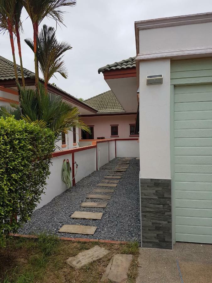 Villa - Baan Dusit Pattaya Ban Nong Hin  Екстериор снимка